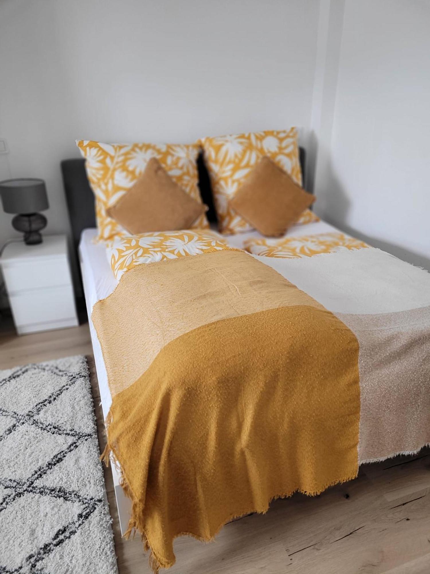 באד הרספלד Grosszuegiges Appartement In Der Festspielstadt מראה חיצוני תמונה